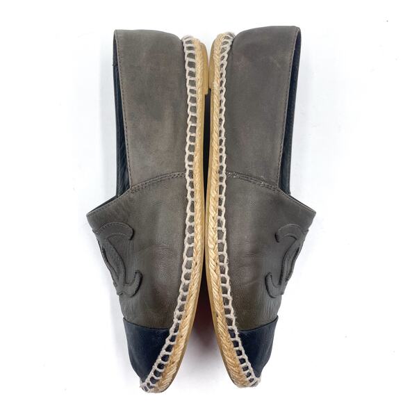 Chanel CC Espadrille Flat Gray Suede Leather Cap Toe Slip On‎ Sz 37 / 7 - Picture 9 of 14
